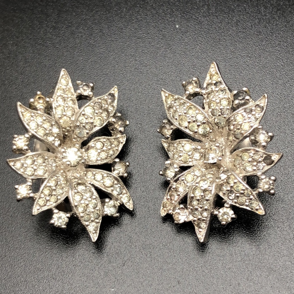 VTG Jomaz Silver Rhinestones Elegant Clip on Earrings